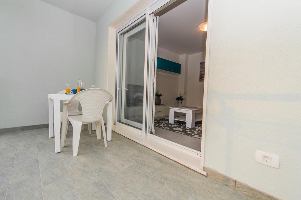 Blue Sky Apartments Rogoznica  Dış mekan fotoğraf
