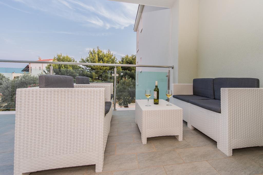 Blue Sky Apartments Rogoznica  Dış mekan fotoğraf