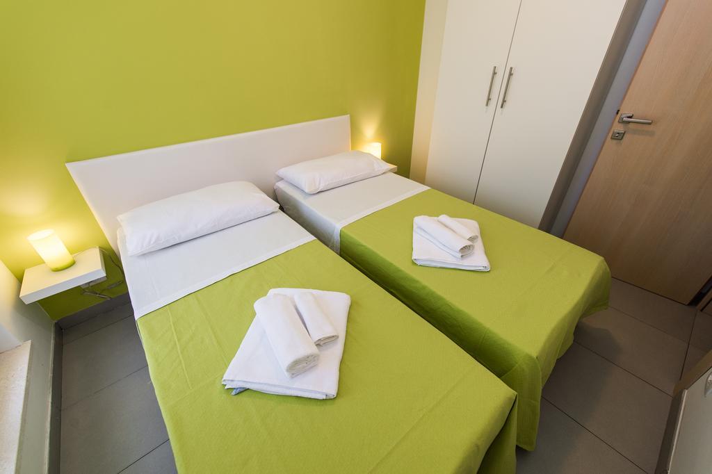 Blue Sky Apartments Rogoznica  Dış mekan fotoğraf