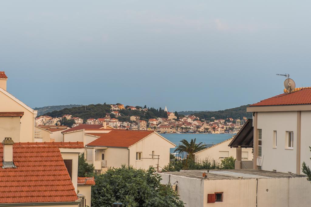 Blue Sky Apartments Rogoznica  Dış mekan fotoğraf