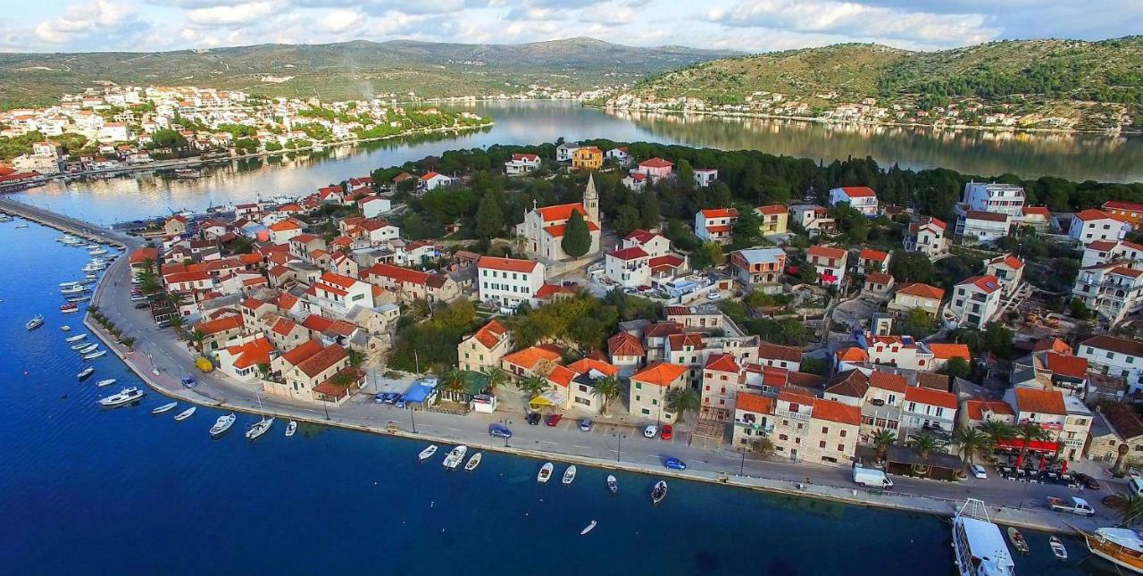 Blue Sky Apartments Rogoznica  Dış mekan fotoğraf